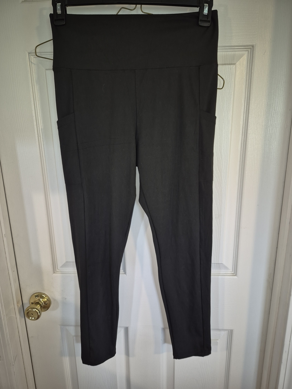 High-Rise Black Pocket Leggings for Women
